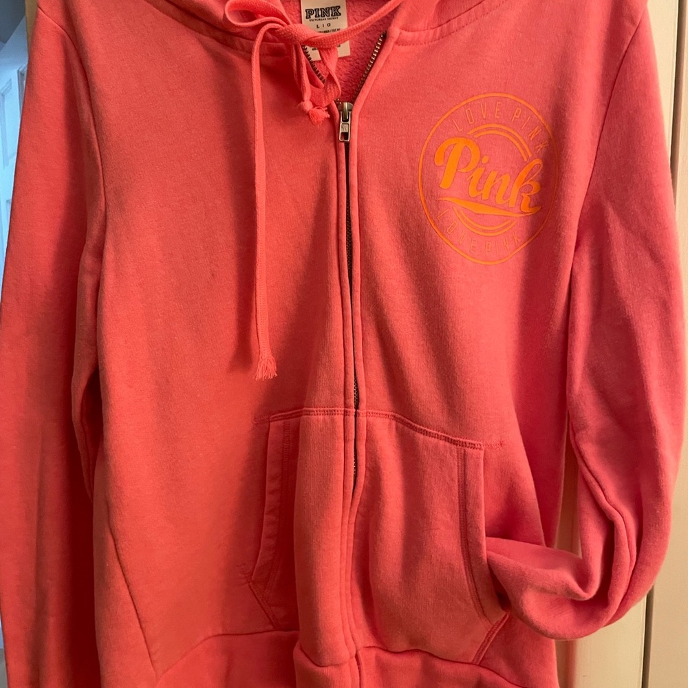 💗Pink Victoria Secret hoodie size L